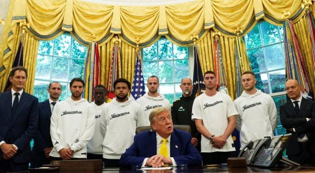 1756011015649012886.jpg USA-TRUMP (74).jpg